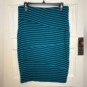 Mossimo women's L striped stretch skirt